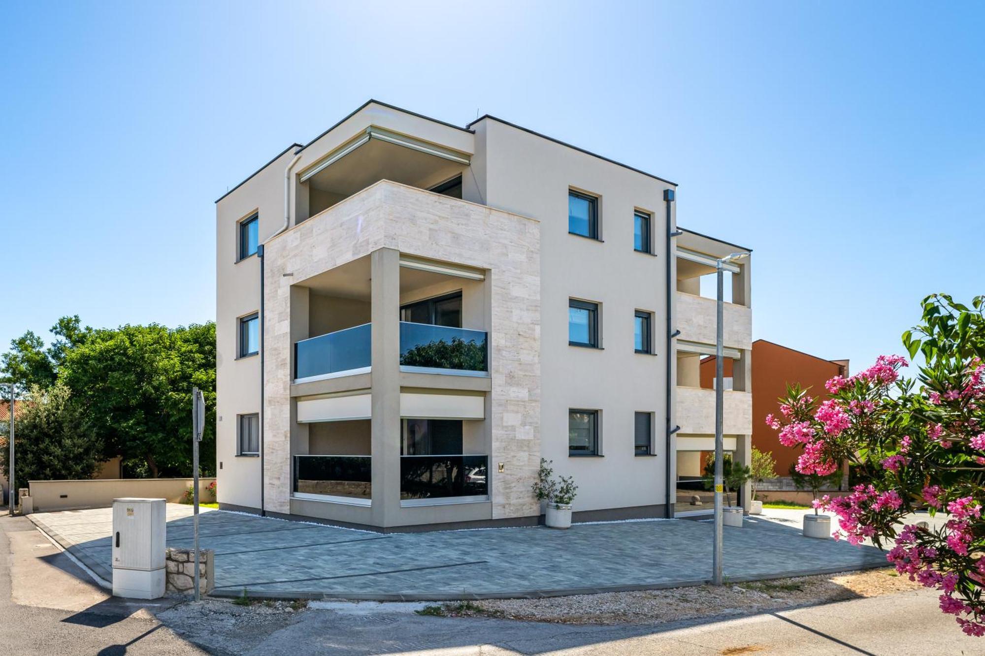 Salt Bloom Apartments Nin Exterior foto